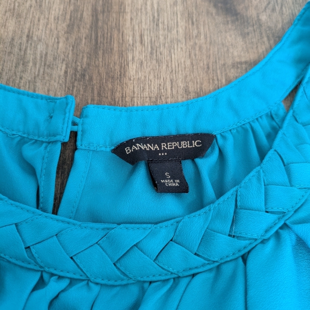 buy1 Get 1 Free Tops! Banana Republic Turquoise Ruffle Blouse - Picture 4 of 6